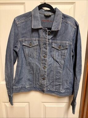 Eddie Bauer Light Blue Denim Trucker Jacket - Women size L